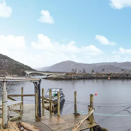 Σπίτι διακοπών Lovely In Masfjordnes With Sauna